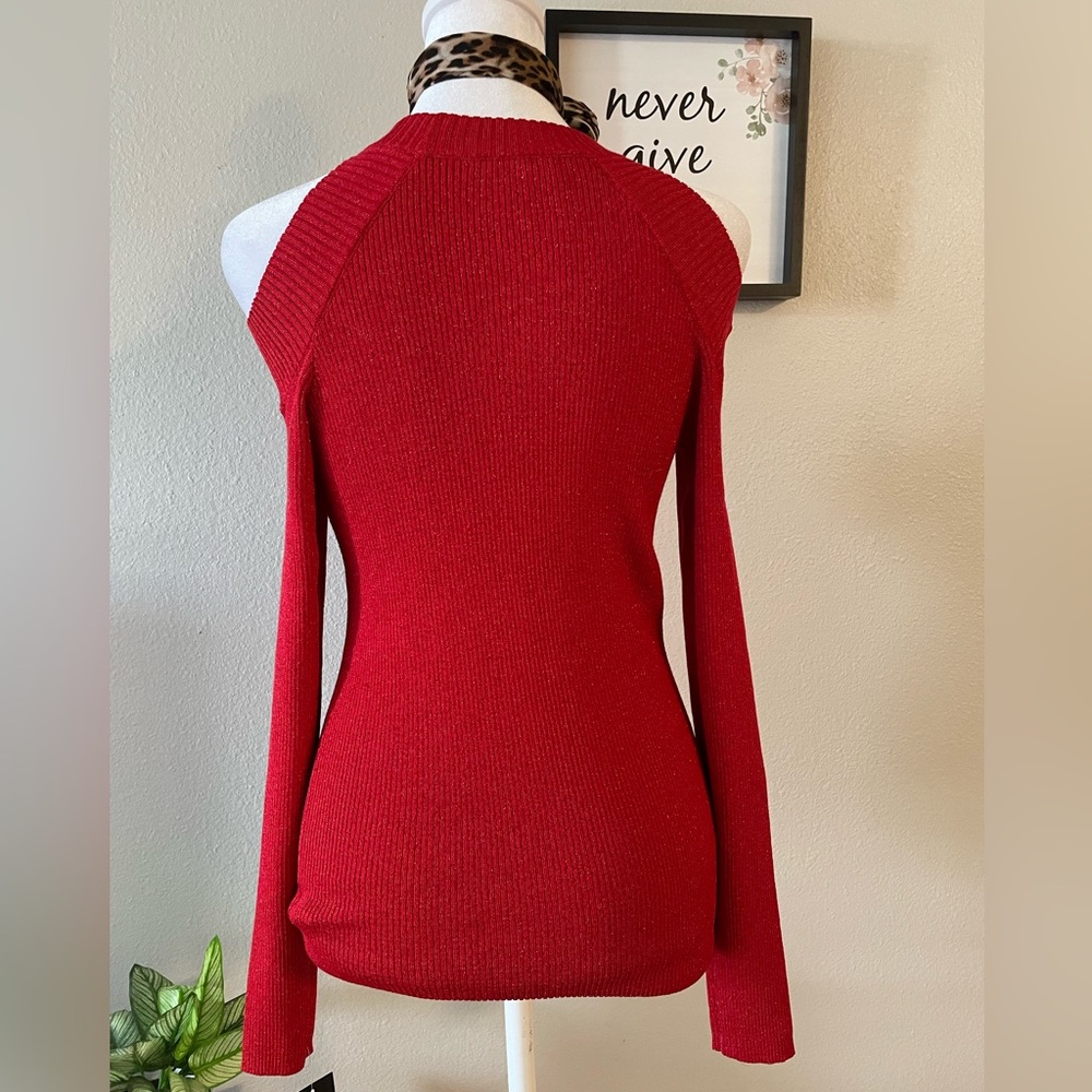 INC International Concepts Women's Cutout Cold-Shoulder Top Red -Sz Small - Picture 4 of 9